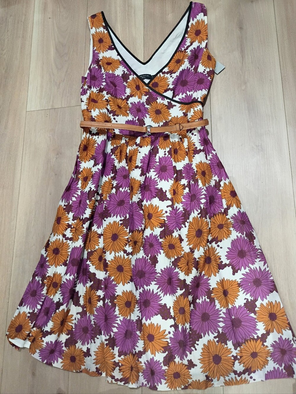 Cortefiel Sleeveless Retro-style V-neck Floral Midi Dress w/ Belt EU38